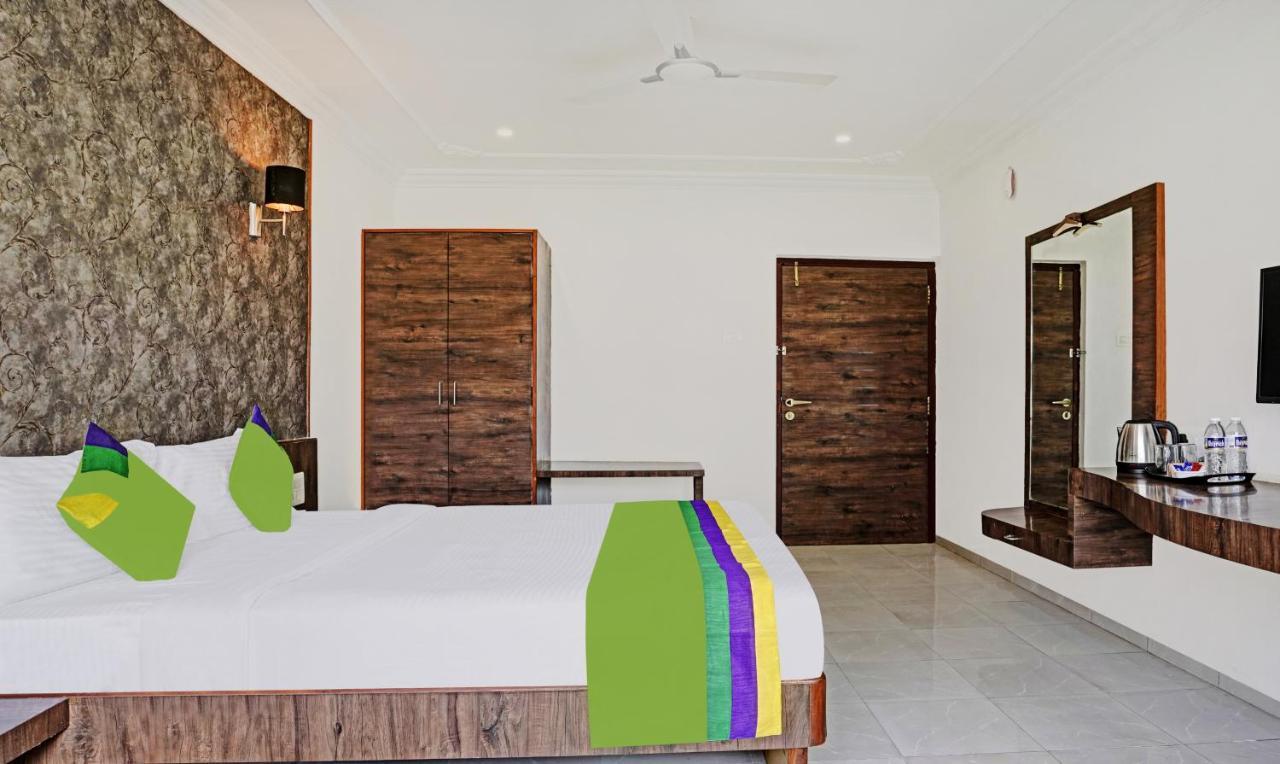 Treebo Varsha Palace 奥兰加巴德 外观 照片